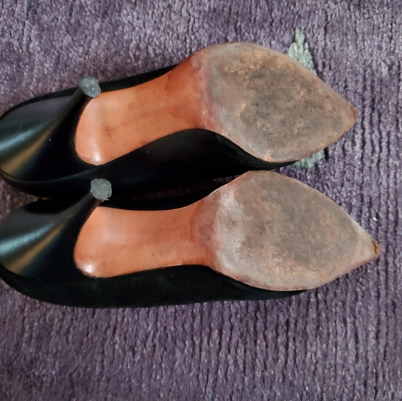 Martinique French Vintage Leather/Suede Pointy Pum - Picture 6 of 6